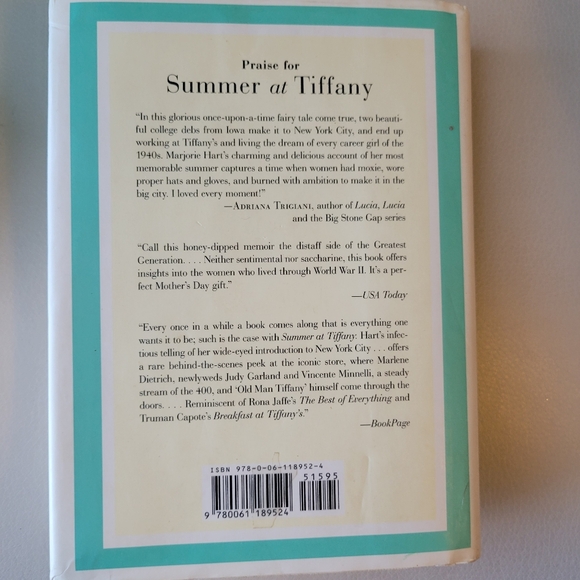 Summer at Tiffany Book ~  1940s True Story New York City ~ Fun Read Cute Display - Picture 12 of 16